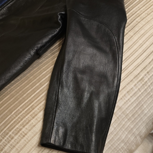 Pelle Studio Black Leather Jacket for Women - Picture 8 of 16
